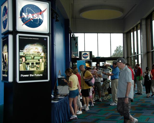 NASA image: STS-118 Space Shuttle Crew Honored