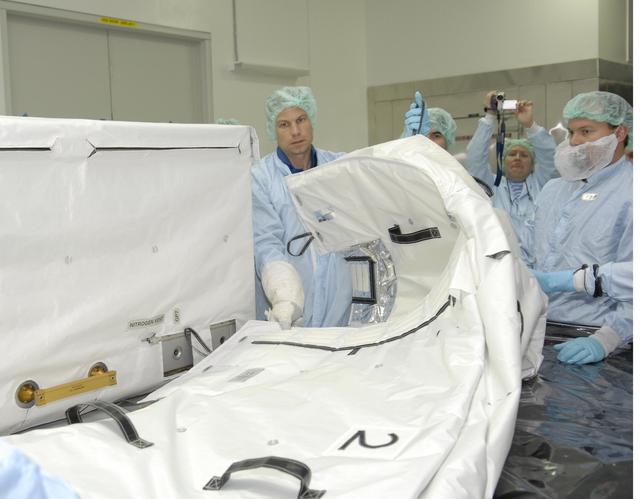 NASA image: KSC-07pd0065