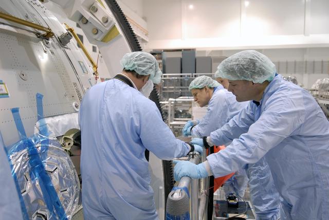 NASA image: KSC-07pd0166