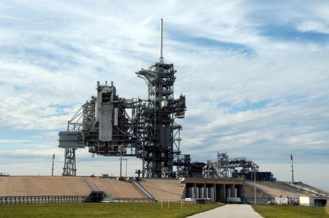 NASA image: KSC-07pd0204