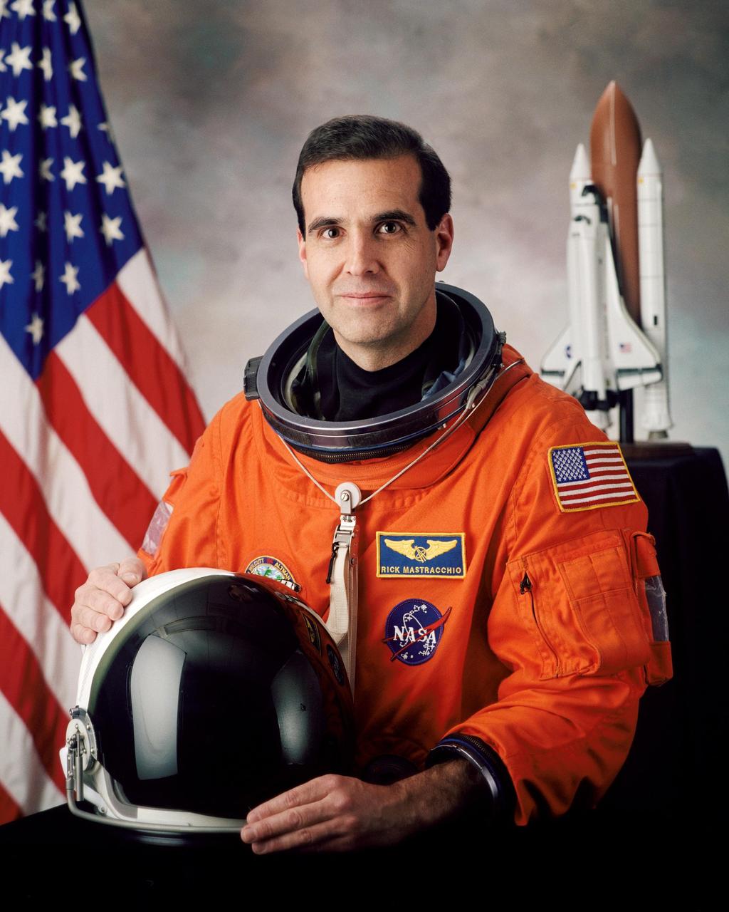 JOHNSON SPACE CENTER, Houston -- JSC2001-01617 -- Astronaut Richard A. (Rick) Mastracchio, mission specialist