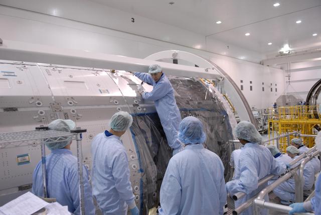 NASA image: KSC-07pd0762