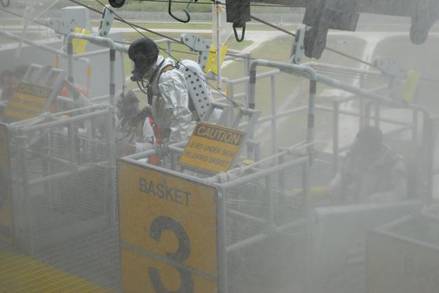 NASA image: KSC-07pd0804