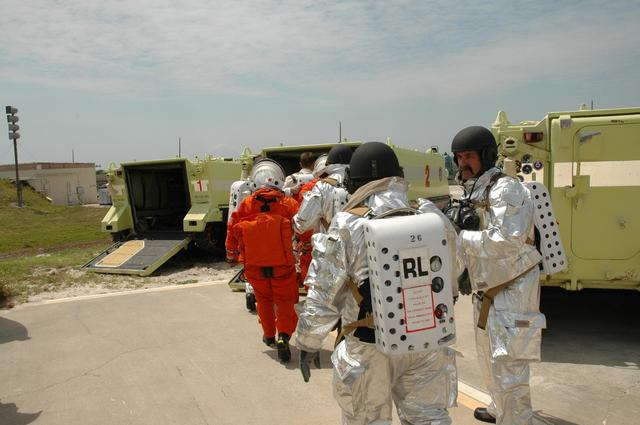 NASA image: KSC-07pd0832