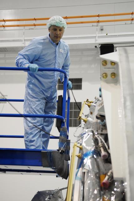 NASA image: KSC-07pd0930