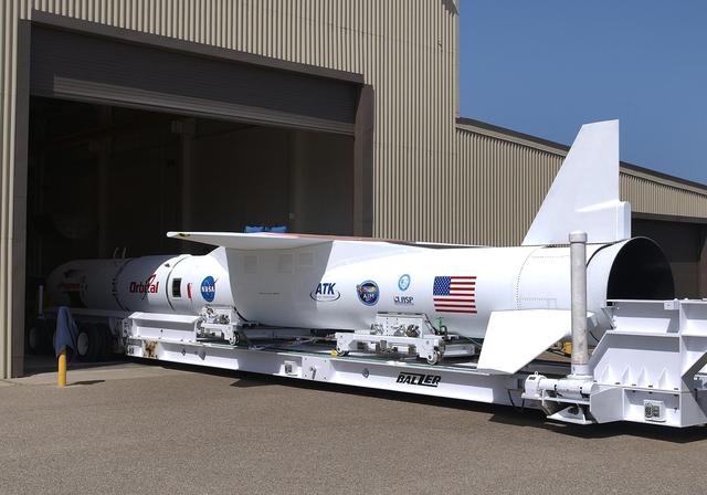 NASA image: KSC-07pd0975