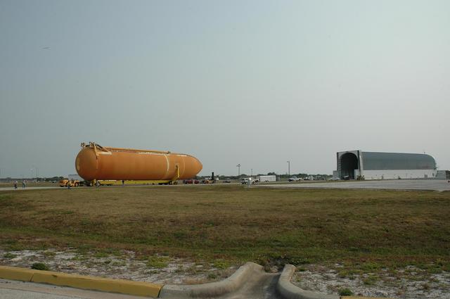 NASA image: KSC-07pd0982