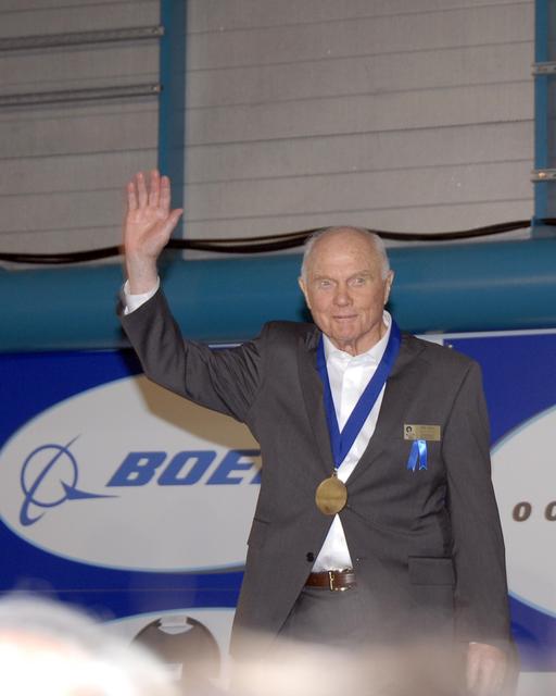 NASA image: KSC-07pd1036