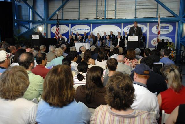 NASA image: KSC-07pd1040