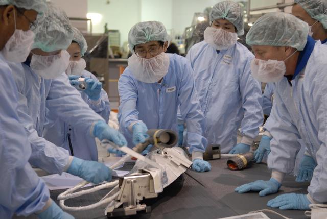 NASA image: KSC-07pd1078