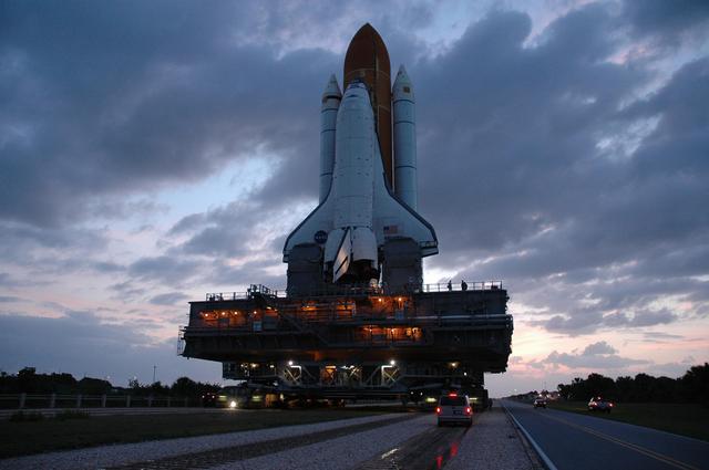 NASA image: KSC-07pd1182