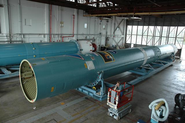 NASA image: KSC-07pd1212