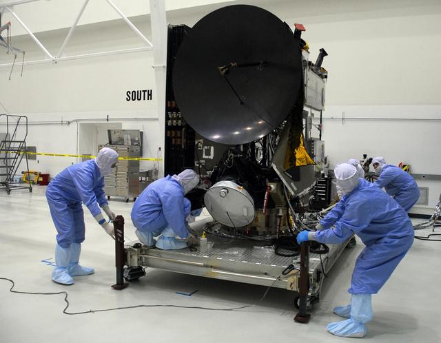 NASA image: KSC-07pd1275