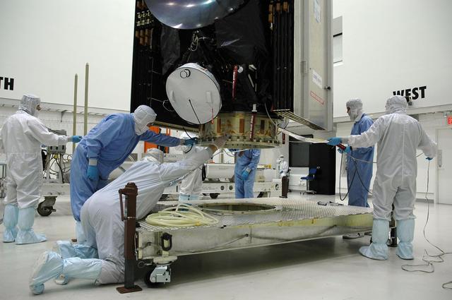 NASA image: KSC-07pd1298