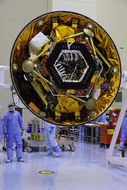 NASA image: KSC-07pd1343