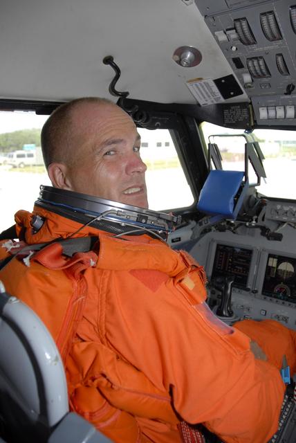 NASA image: KSC-07pd1371