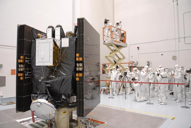 NASA image: KSC-07pd1603