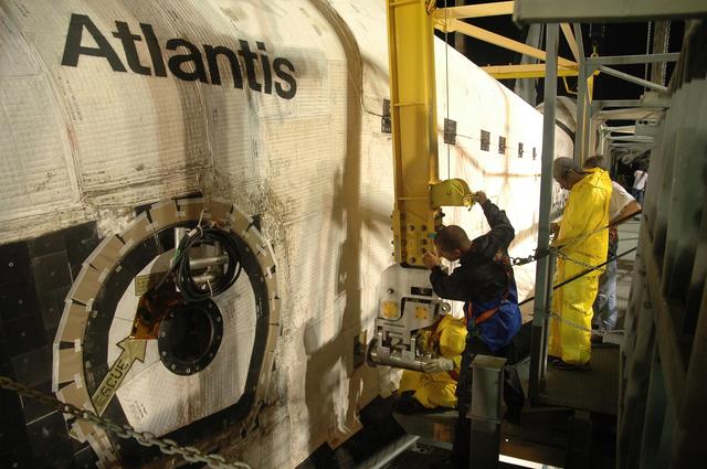 NASA image: KSC-07pd1780