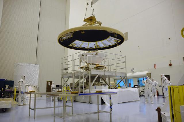 NASA image: KSC-07pd2010