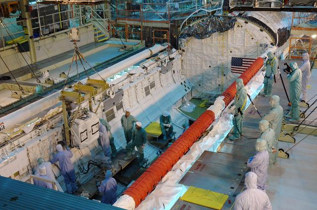 NASA image: KSC-07pd2027