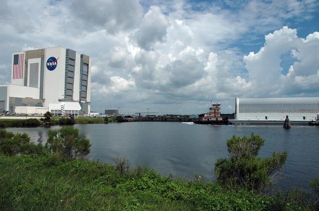 NASA image: KSC-07pd2129