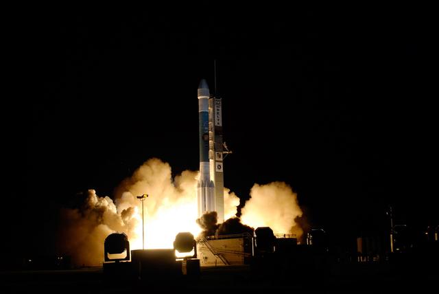 NASA image: KSC-07pd2174