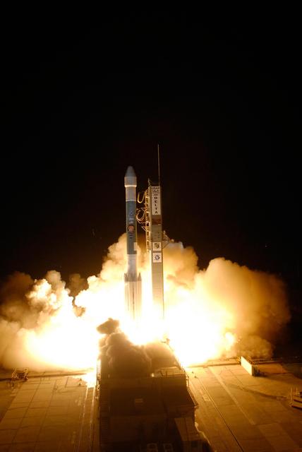 NASA image: KSC-07pd2181