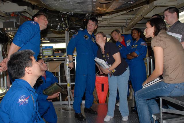 NASA image: KSC-07pd2188