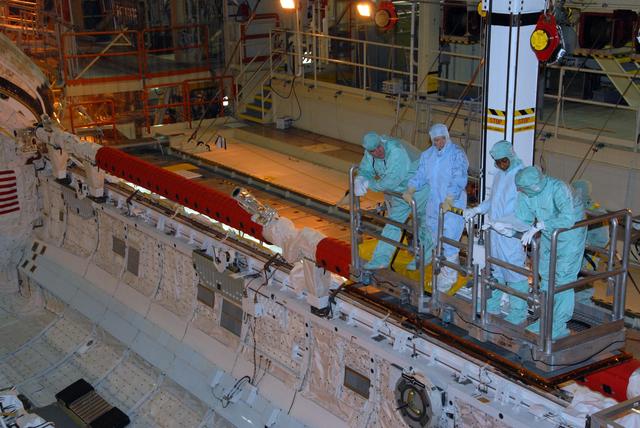 NASA image: KSC-07pd2205