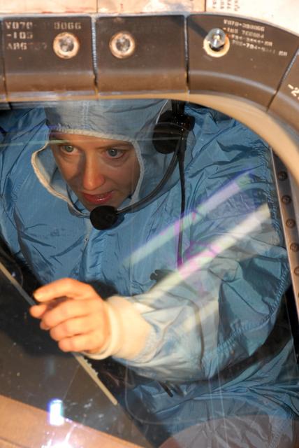 NASA image: KSC-07pd2217