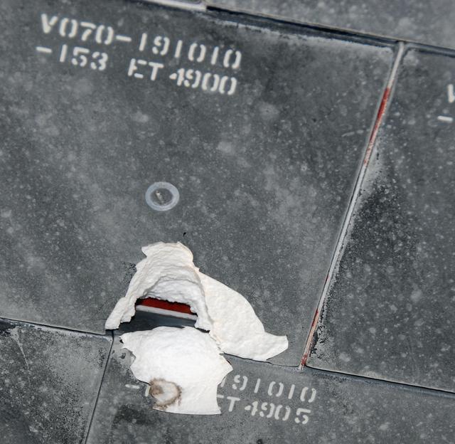 NASA image: KSC-07pd2306