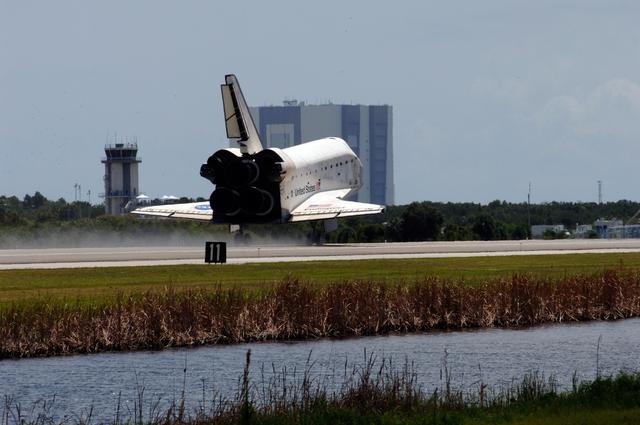 NASA image: KSC-07pd2319