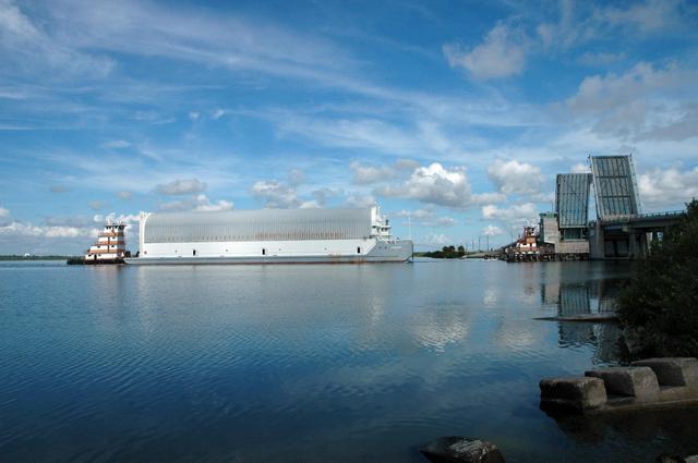 NASA image: KSC-07pd2455