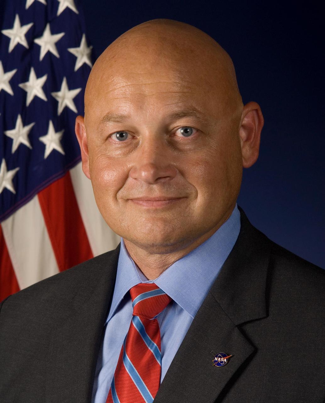 KENNEDY SPACE CENTER, FLA. -- Official portrait of Joe D. Dowdy,  Special Operations Manager in the Office of the Director.