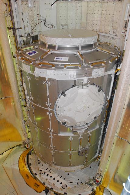 NASA image: KSC-07pd2679