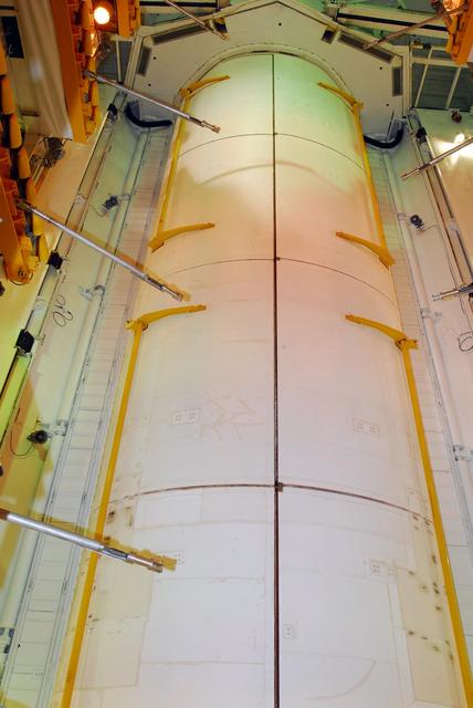 NASA image: KSC-07pd2825