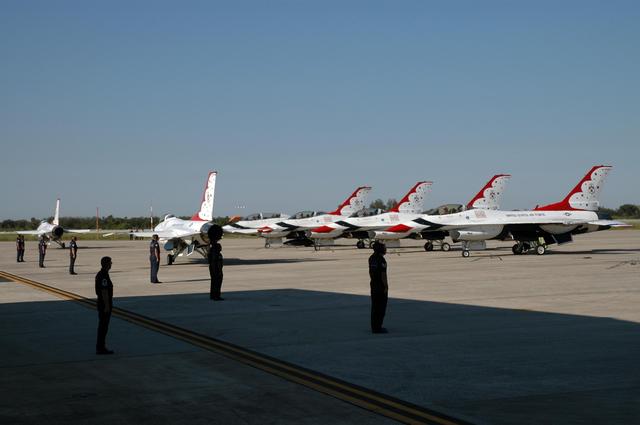 NASA image: KSC-07pd3151