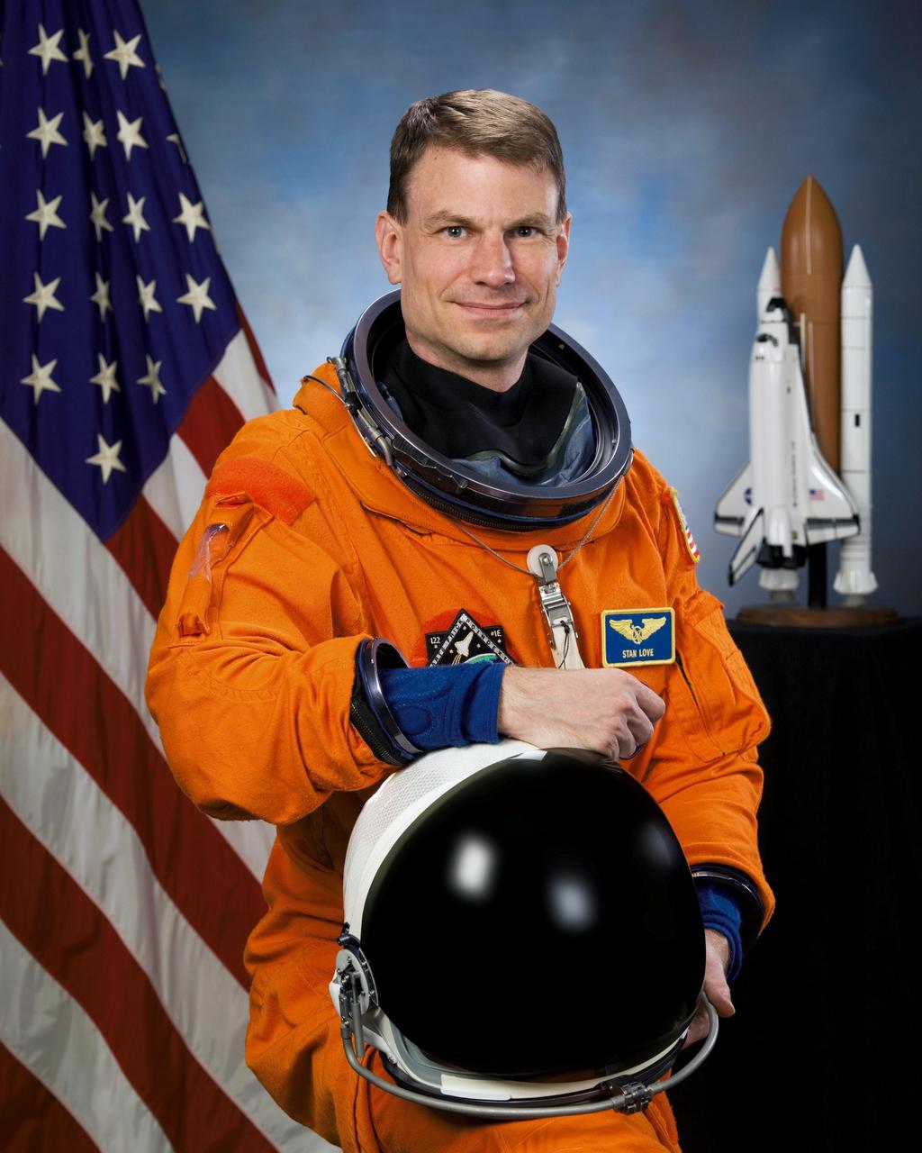 JOHNSON SPACE CENTER, Houston --  JSC2007-E-48354 -- Astronaut Stanely G. Love, mission specialist
