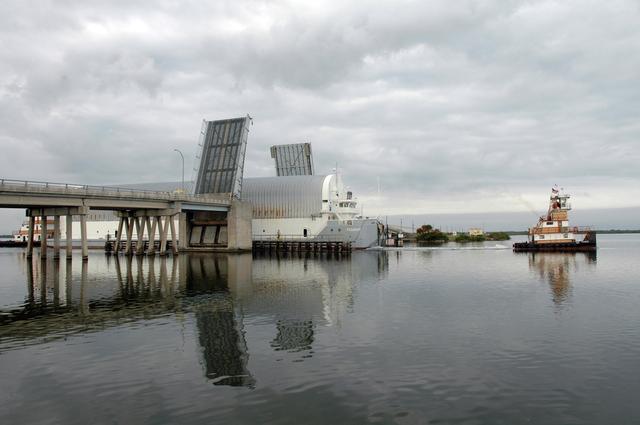 NASA image: KSC-07pd3483