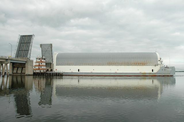 NASA image: KSC-07pd3484