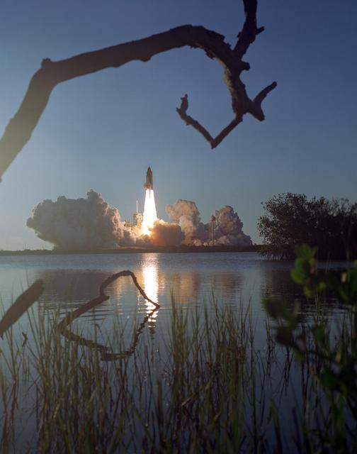 NASA image: KSC-07pp1455