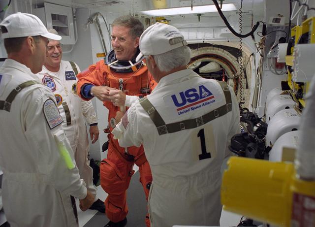 NASA image: KSC-07pp1471