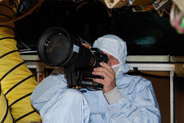 NASA image: KSC-08pd0164