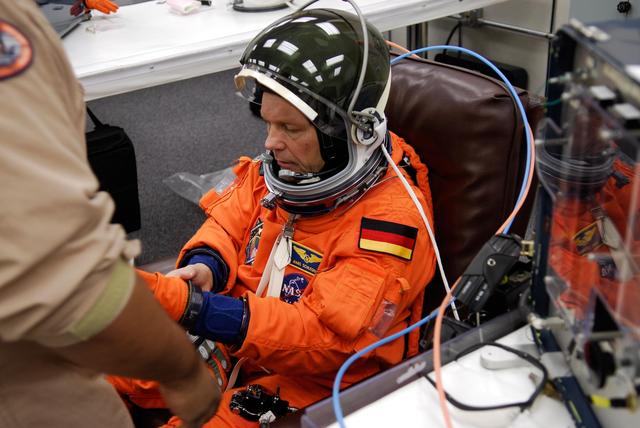 NASA image: KSC-08pd0190