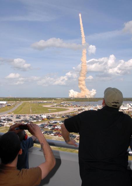 NASA image: KSC-08pd0210