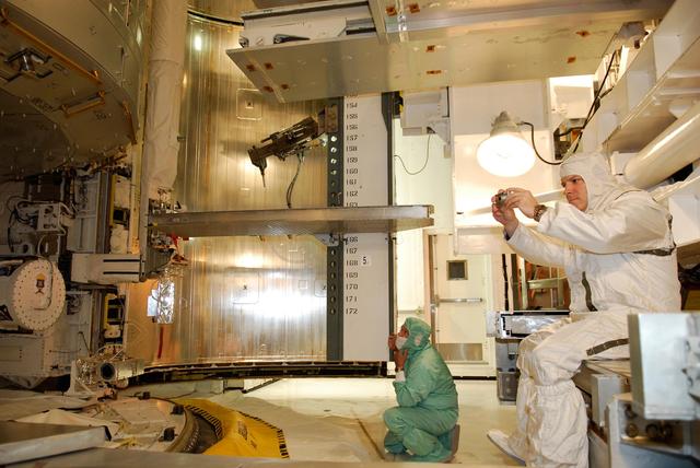 NASA image: KSC-08pd0527