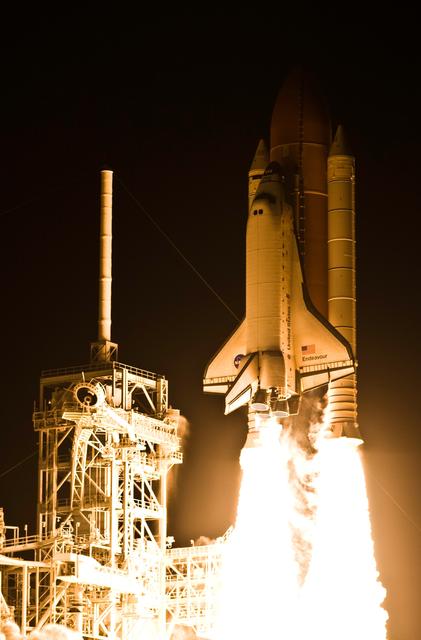 NASA image: KSC-08pd0728