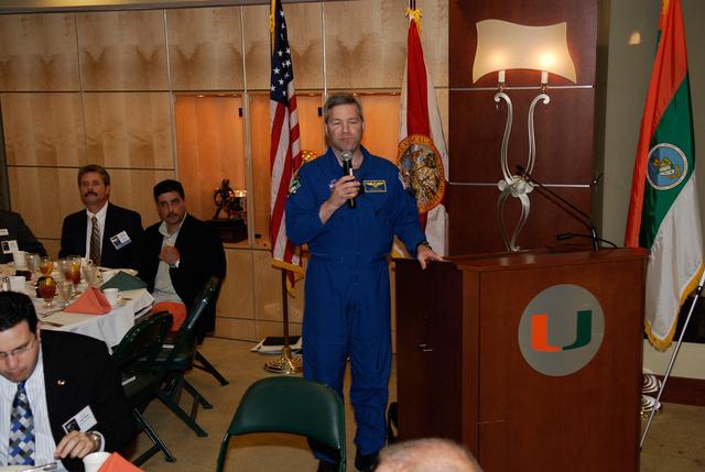 NASA image: KSC-08pd0985