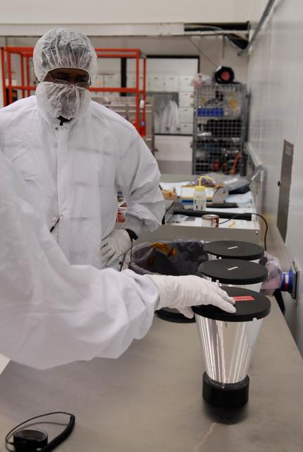 NASA image: KSC-08pd0998