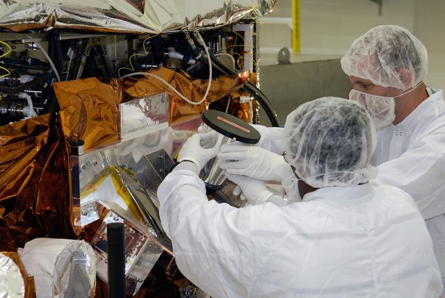 NASA image: KSC-08pd1000